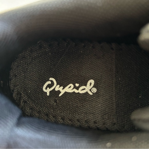 Qupid Black Sneakers with Rainbow Soles, Size 9 - Picture 5 of 5